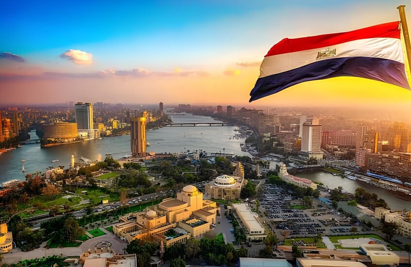 «جدل واسع حول عمليات تجميل الأرداف للسودانيات في مصر»