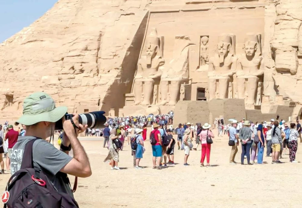«مصر تستعد لاستقبال 18.6 مليون سائح في 2026 بزيادة 4.6%»