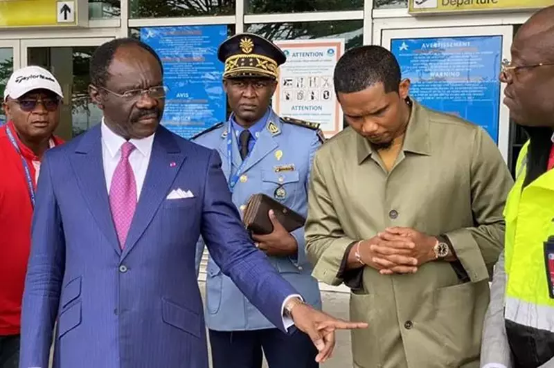 «خلافات حادة تعصف بعلاقة إيتو مع وزارة الرياضة في الكاميرون»