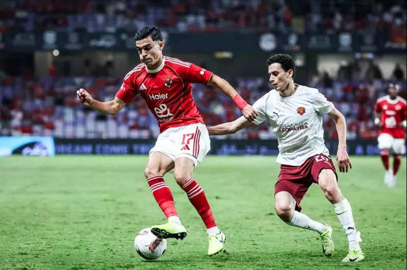 «أشرف بنشرقي يغيب عن منتخب المغرب لمدة محددة»