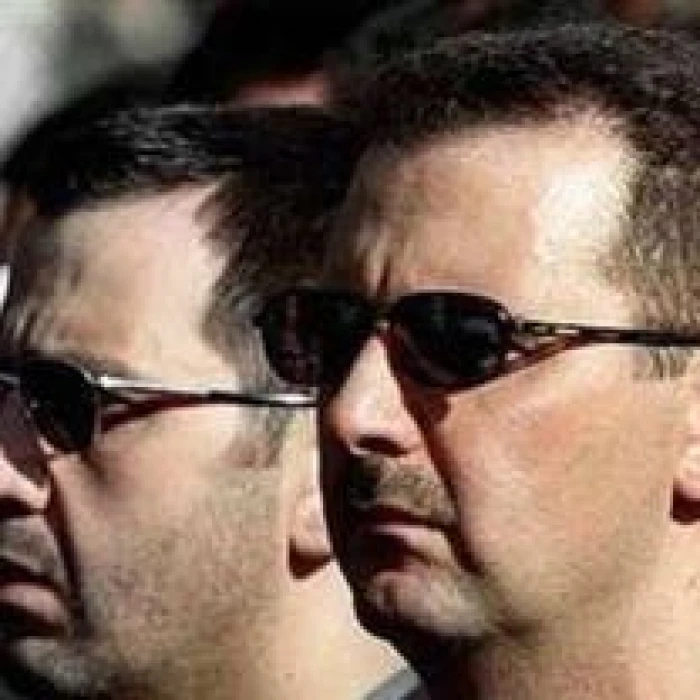 «استسلام بشار الأسد للمنفى يثير الجدل» تقارير تكشف عن محاولات دائرته المقربة لاستعادة نفوذها في سوريا