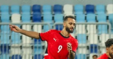 «معركة الكأس تشتعل» مروان حمدي يتصدر هجوم منتخب مصر أمام الإمارات في كأس العرب