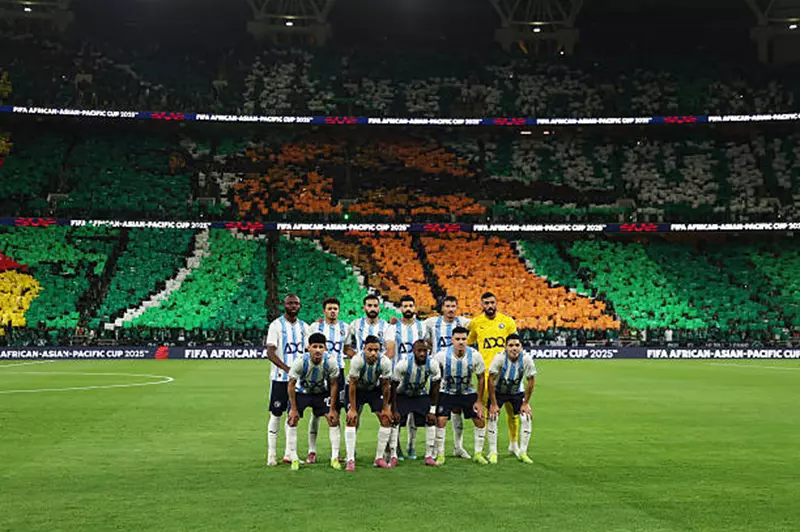 «بيراميدز يتراجع عن سباق جائزة أفضل ناد في جلوب سوكر»