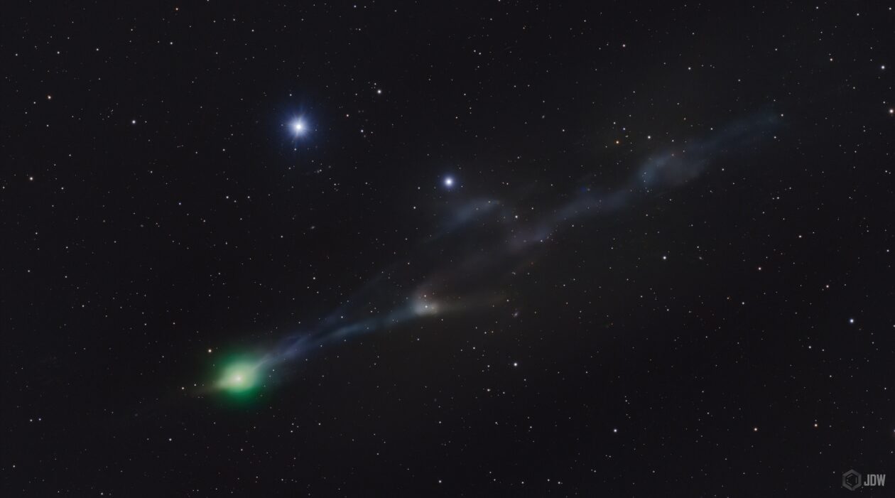 «مذنب بين النجوم “غريب” يثير التكهنات حول أصله وأثره في الفضاء»