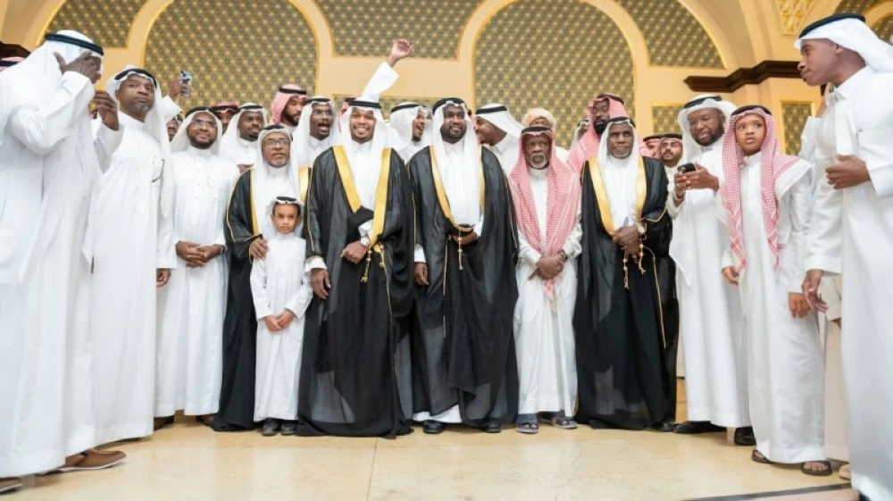 «احتفال الإدماوي بليلة العمر يضيء سماء السعودية»