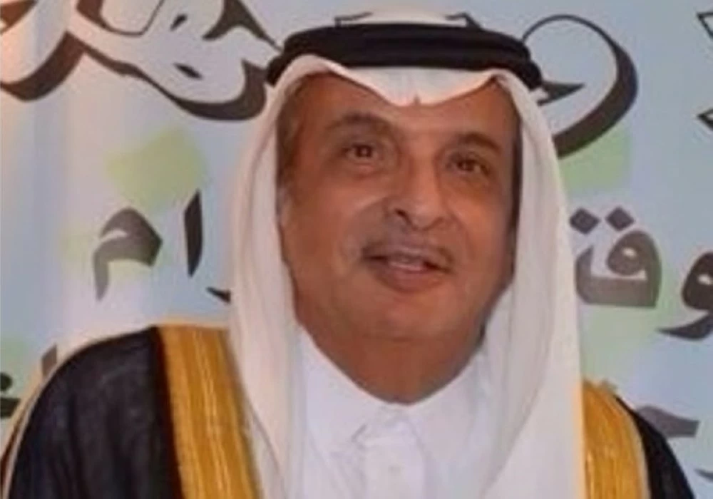 «مصطفى نصيف يتلقى التعازي بوفاة والد زوجته»