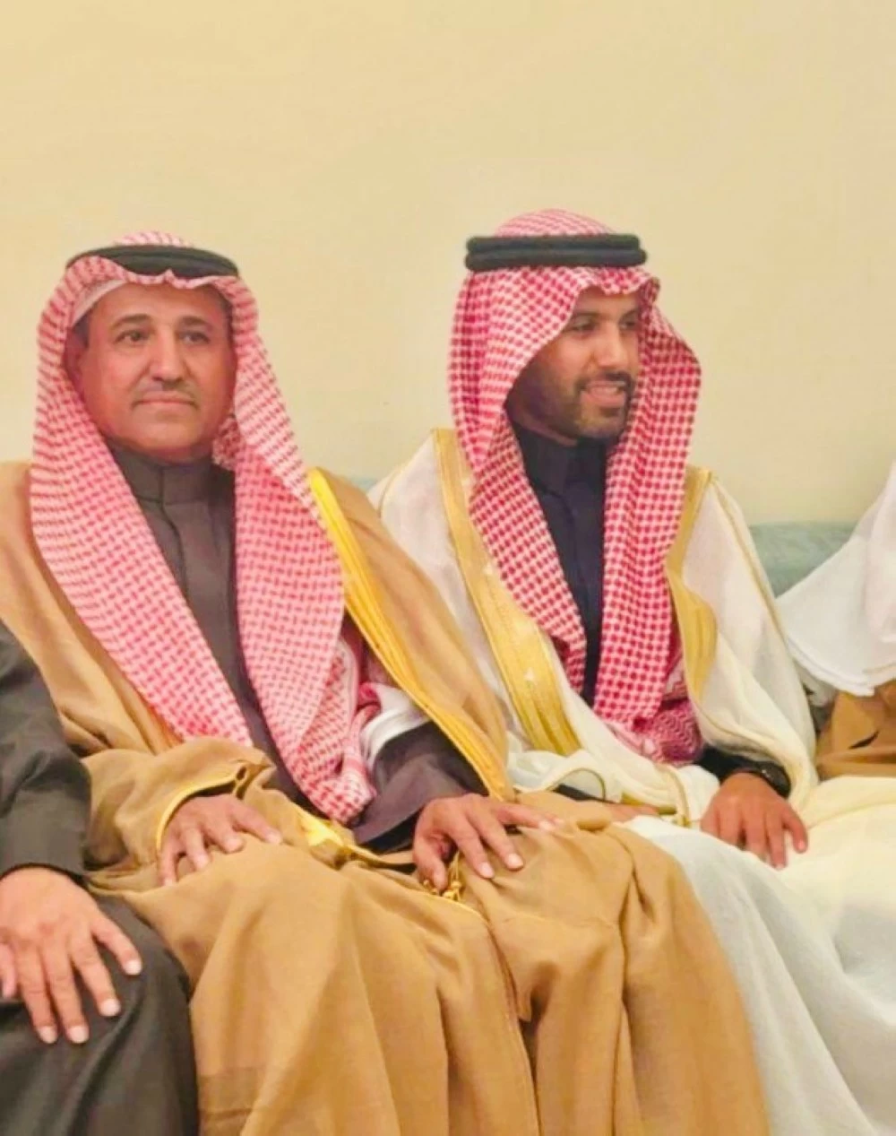 «احتفال بالزفاف» الغامدي يتوّج ارتباطه بكريمة سعيد آل عثمان