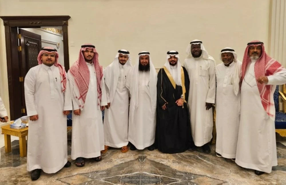 «فرحة جديدة في عائلة اليوبي» أسرة اليوبي تحتفل بزفاف فهد ودخوله حياة الزوجية