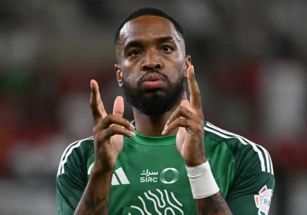 «اعتداء وكسر في الأنف» القبض على مهاجم الأهلي إيفان توني في لندن تفاصيل مثيرة حول الحادثة