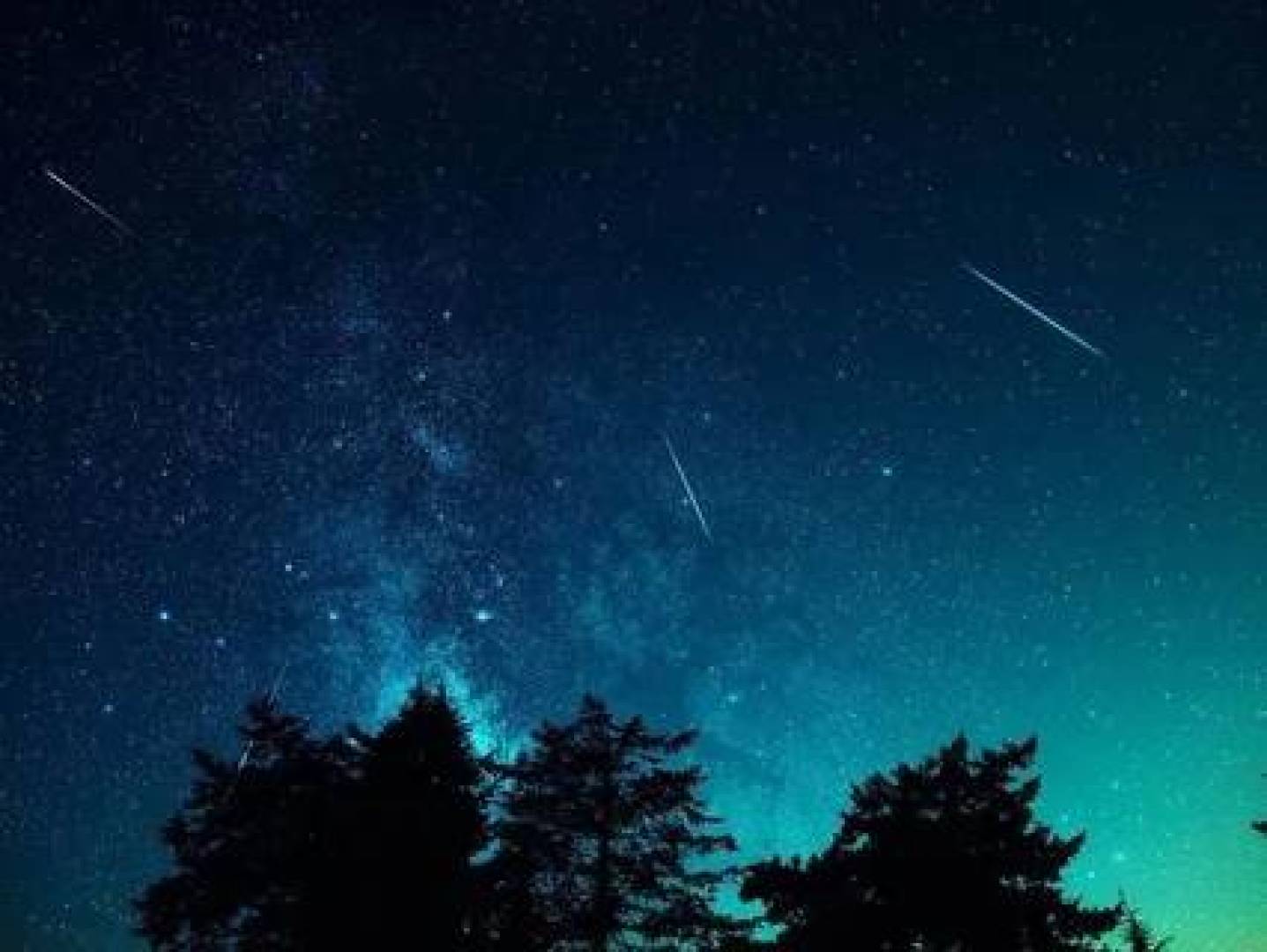 «شهب الجمنيد تتألق في ديسمبر بـ120 شهاباً في الساعة»