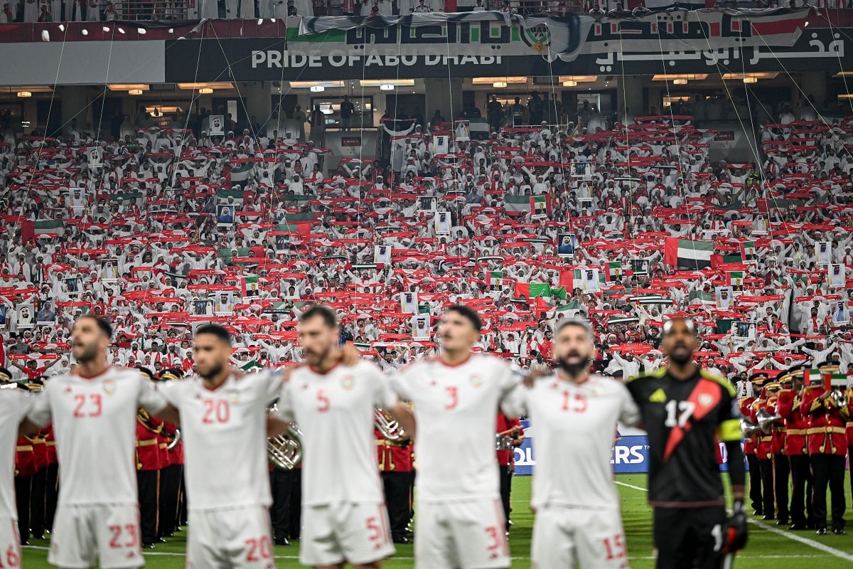 «انطلاق مواجهات كرة القدم: تعرف على القنوات الناقلة لمباراة مصر والإمارات في كأس العرب 2025»