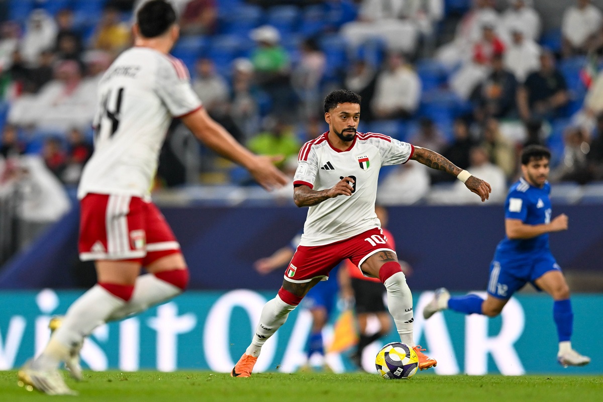 «فهد مسعود يعبر عن انتقاده لنجم الإمارات بسبب موقفه من مصر»