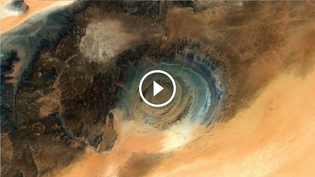 «اكتشافات مذهلة في الصحراء: ما تكشفه صور الأقمار الصناعية عن الهيكل العملاق»