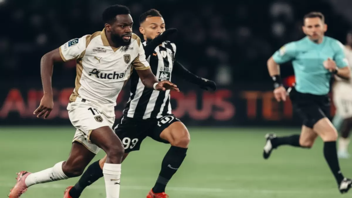 «معجزة لانس الصاعقة» تسحق باريس وتستعيد عرش فرنسا بعد غياب 21 عاماً