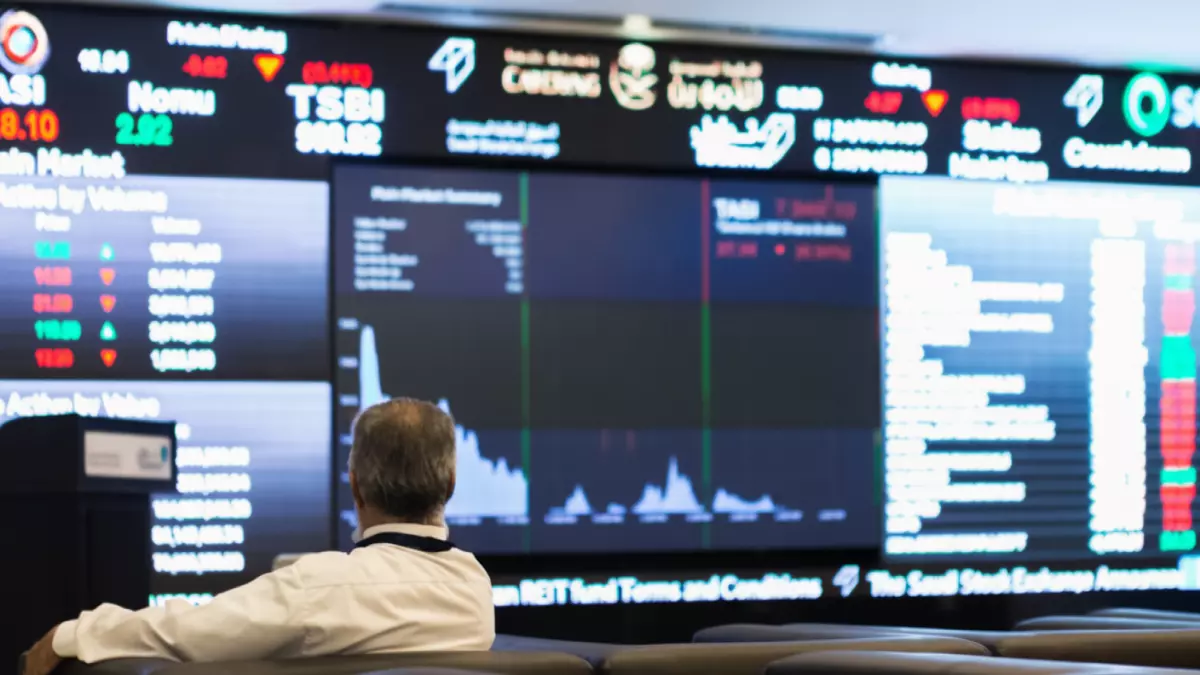 «استثمارات الأجانب تصل إلى 332.5 مليار ريال في السوق السعودي وملكيتهم ترتفع إلى 10.8%»