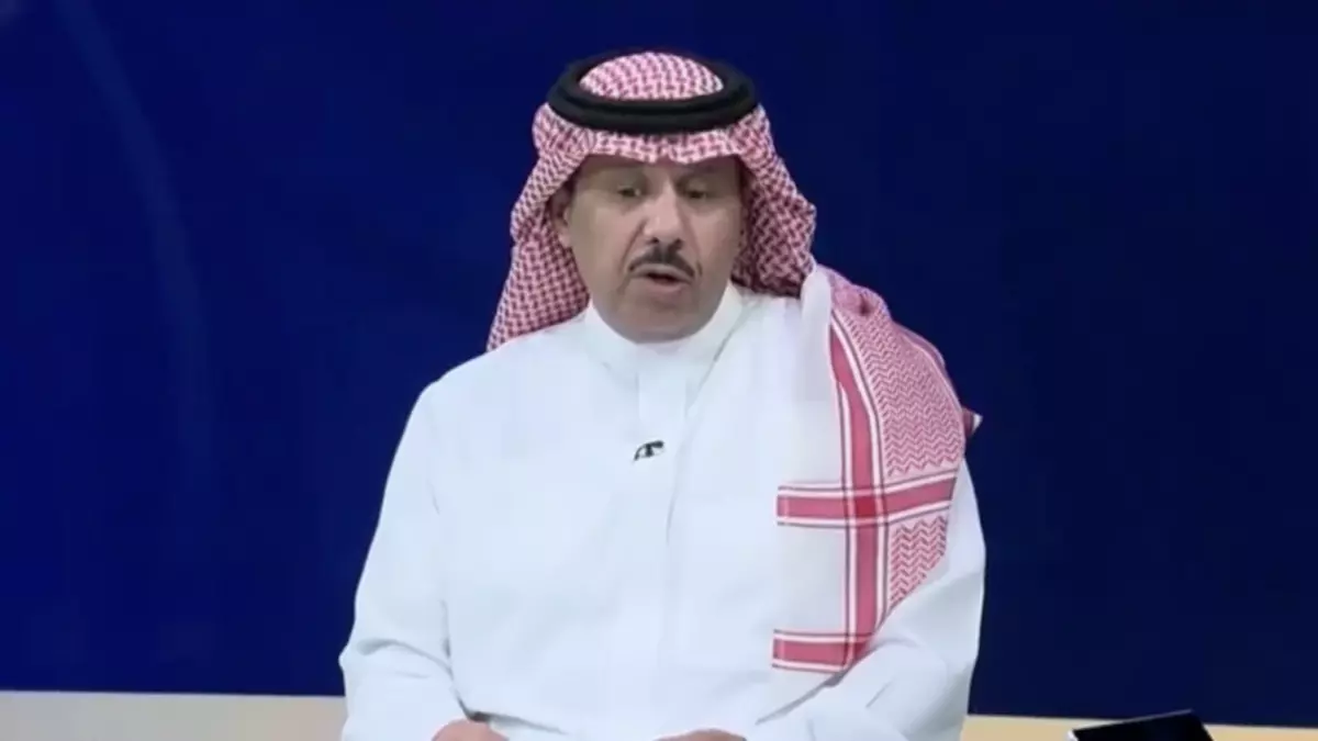 «الكشف عن بند سري يُجبر سعود عبد الحميد على العودة للهلال»