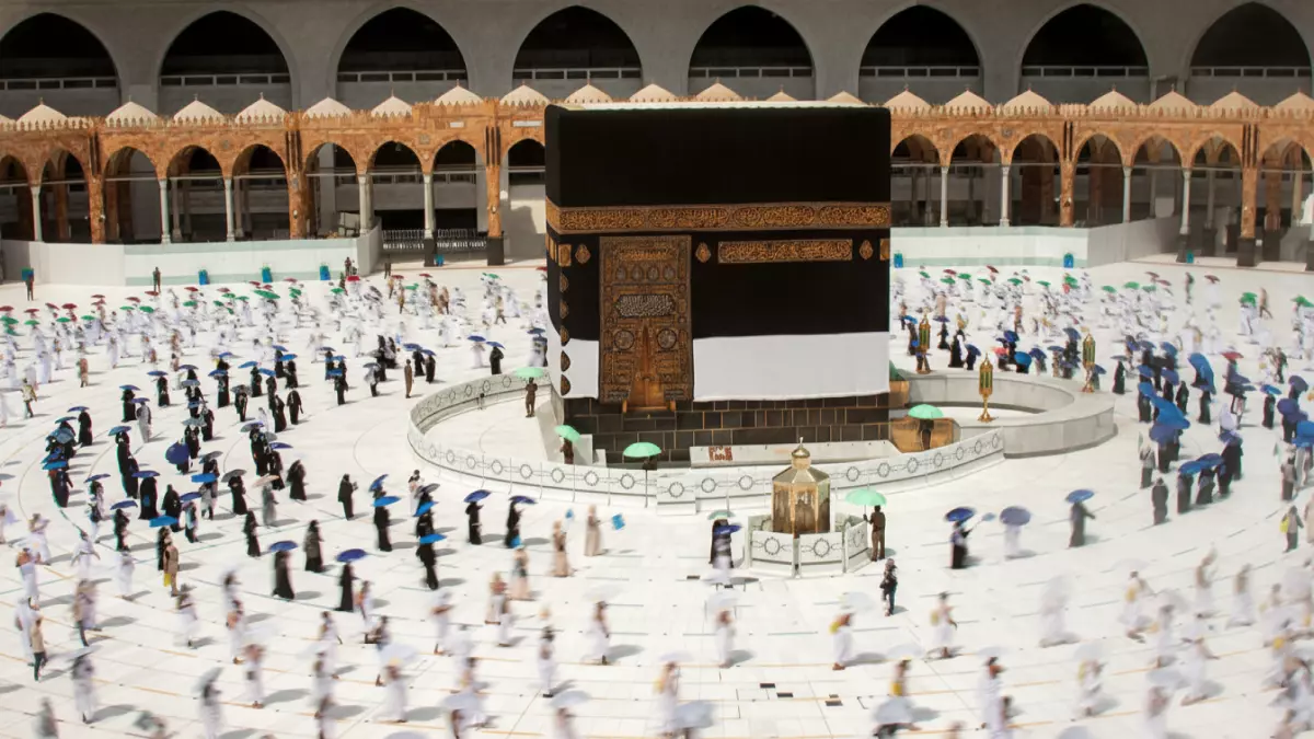 «تحذير صارم لرحلات العمرة المخالفة – غرامة تصل إلى 3 ملايين جنيه قبل رمضان»