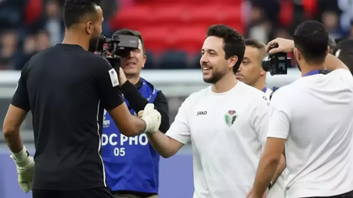 «الأردن في صدارة كأس العرب والأمير الحسين يوجه رسالة نارية تشعل حماس المملكة»