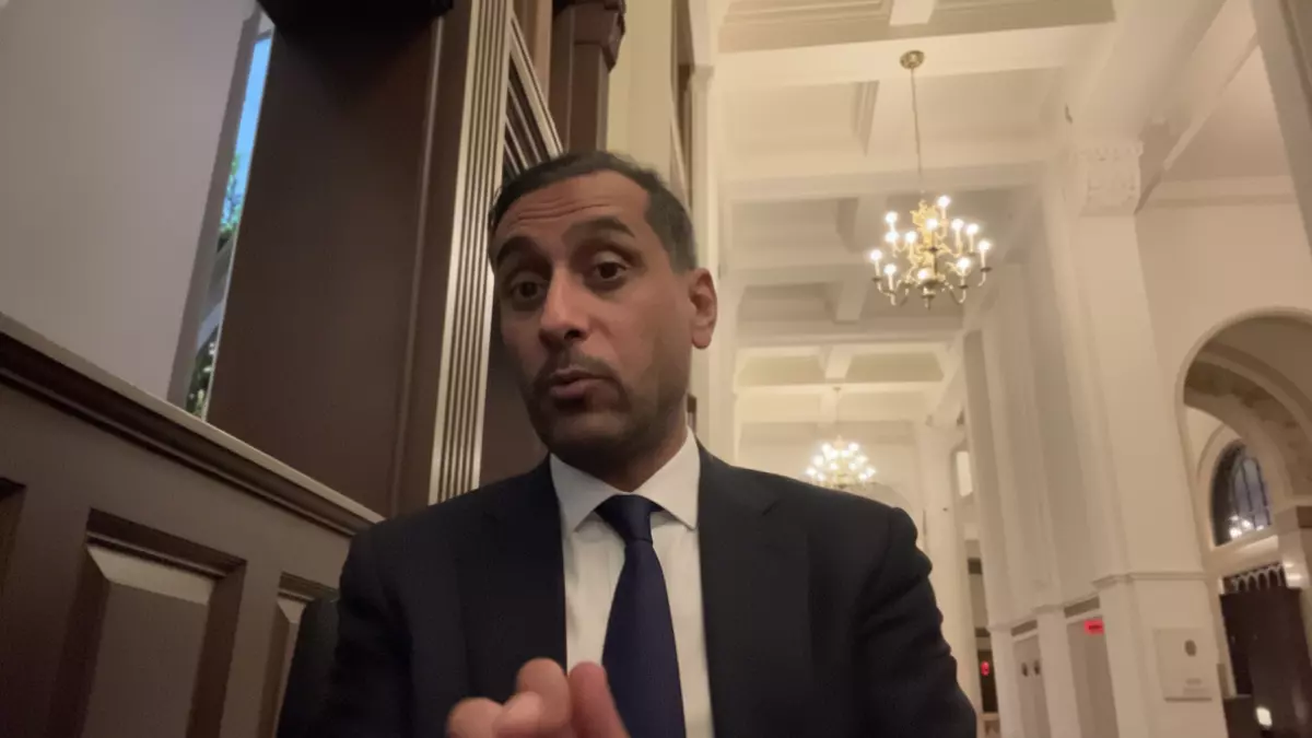 «تسريبات مثيرة» الجابر يعيد الأضواء… ما السبب وراء استدعاء رئيس الفيفا لرينارد بشكل شخصي؟ خطة مفاجئة لمنافسة 2026