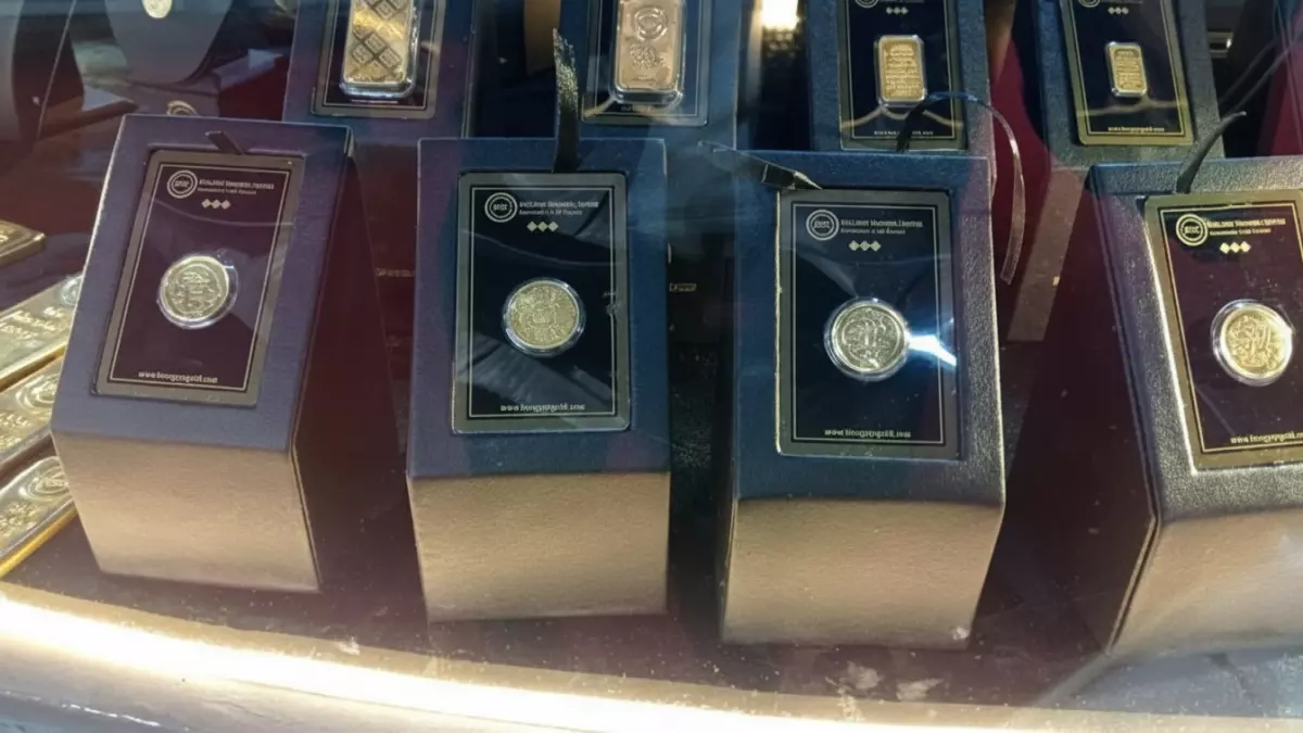 «تأثير ارتفاع الجنيه الذهب على السوق المصرية» الجنيه الذهب يسجل 44,880 جنيهاً اليوم – هل الوقت مناسب للبيع؟