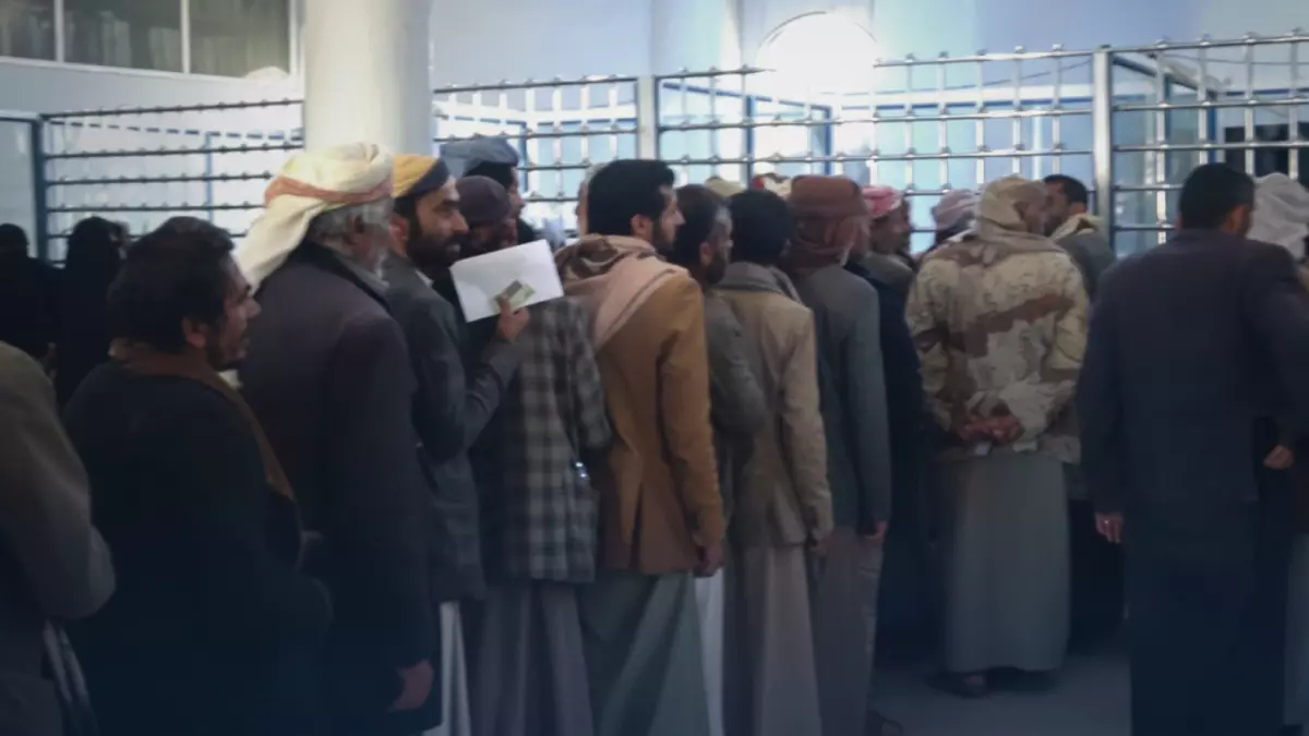 «مساعدات مالية بقيمة 585 مليون ريال تصل للفقراء في عمران قريبًا» 16 ألف أسرة تنتظر الدعم!