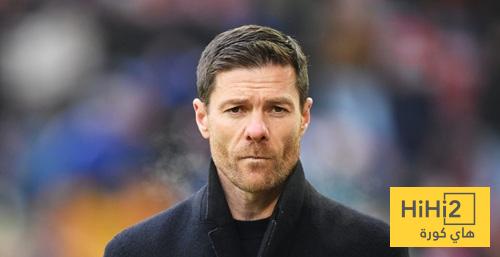 «الونسو يتحوّل إلى مهرج … أخطر ما يحدث في غرف الملابس لريال مدريد»