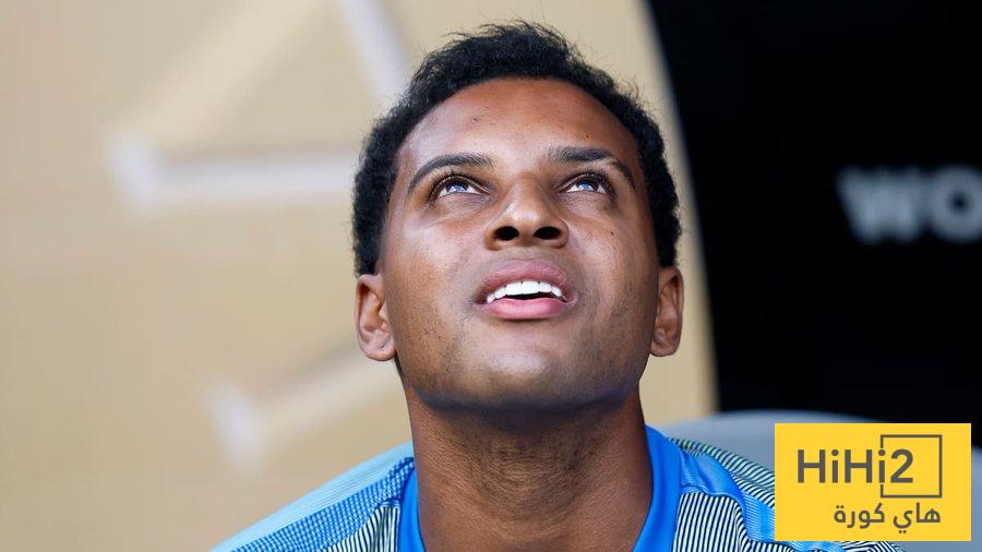 «ريال مدريد على أعتاب تغييرات جذرية» 5 لاعبين يتجهون للرحيل عن الفريق