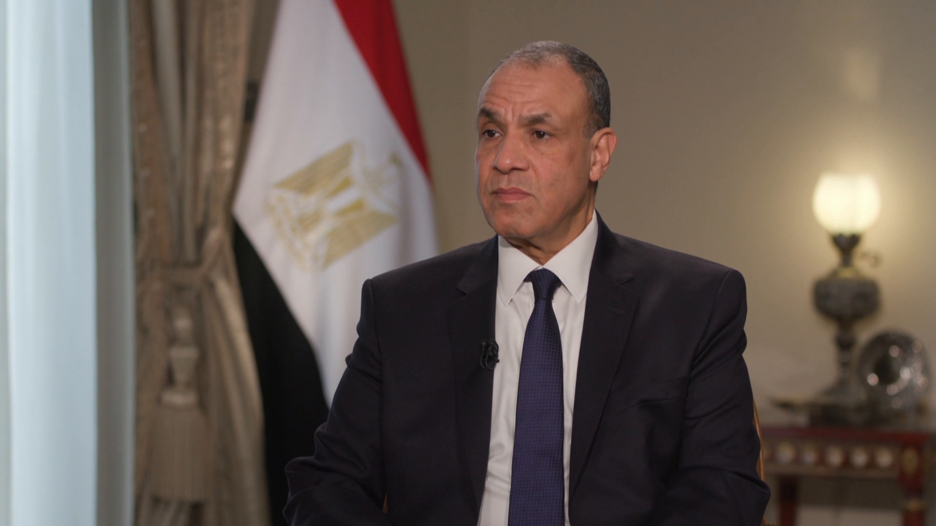 «الوضع في غزة يتطلب نشر قوات دولية وترامب يعد الضمان لالتزام إسرائيل» وزير خارجية مصر