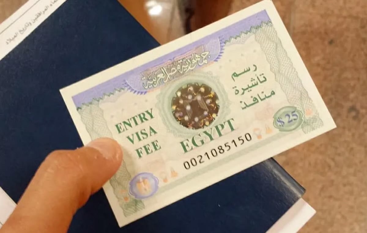 «مصر تؤكد عدم زيادة رسوم التأشيرات وتكشف الحقائق حول “45 دولاراً”»