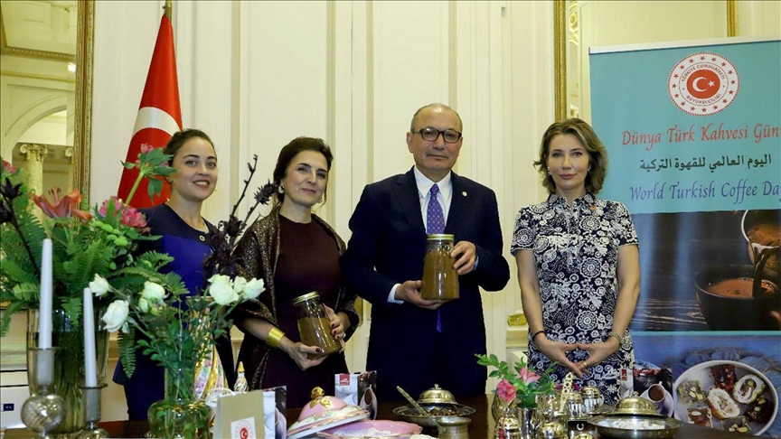 «احتفال مميز باليوم العالمي للقهوة التركية في سفارة أنقرة بمصر»