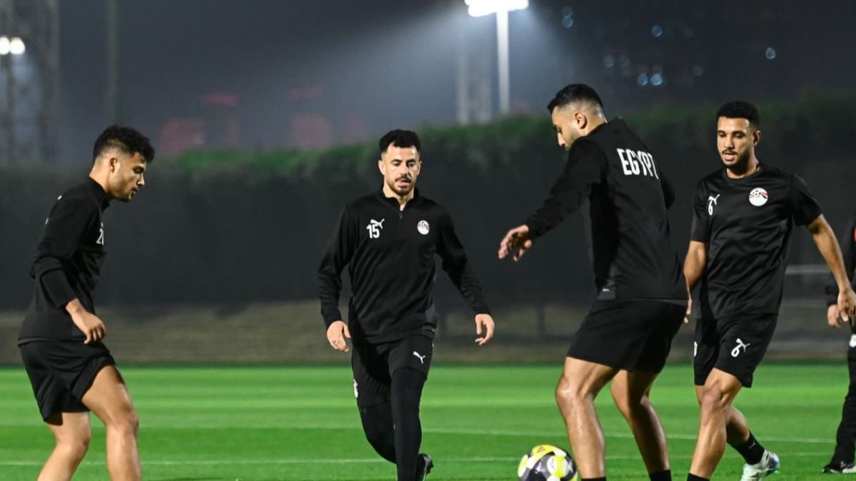 «صراع البقاء: منتخب مصر يتحدى الأردن في رحلة التأهل لربع نهائي كأس العرب»