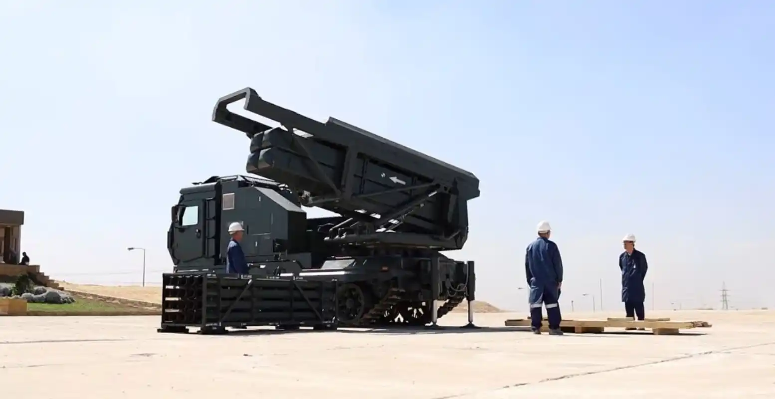 «إنجاز استثنائي في الصناعات العسكرية» الجيش المصري يُعلن عن راجمة الصواريخ المحلية “ردع 300” بمدى 300 كيلومتر